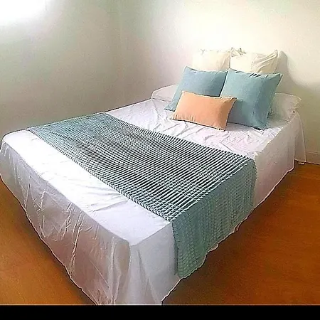 Ven Al Mar - Privada En Apartamento Compartido - Private In Shared Pansiyon